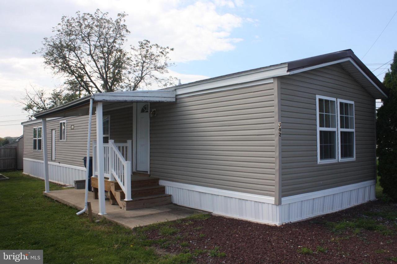 302 Don Drive - Photo 1