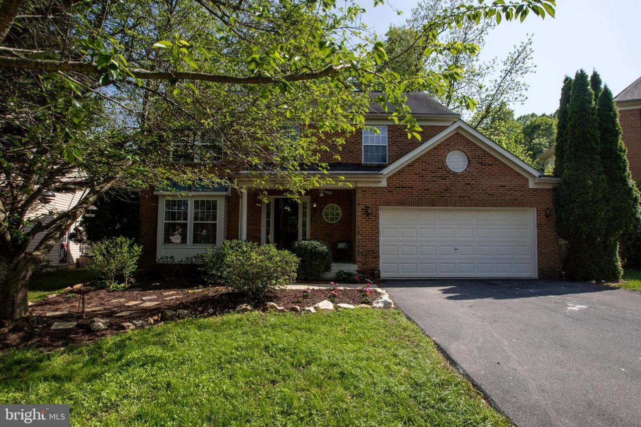 2820 Abbey Manor Circle - Photo 1