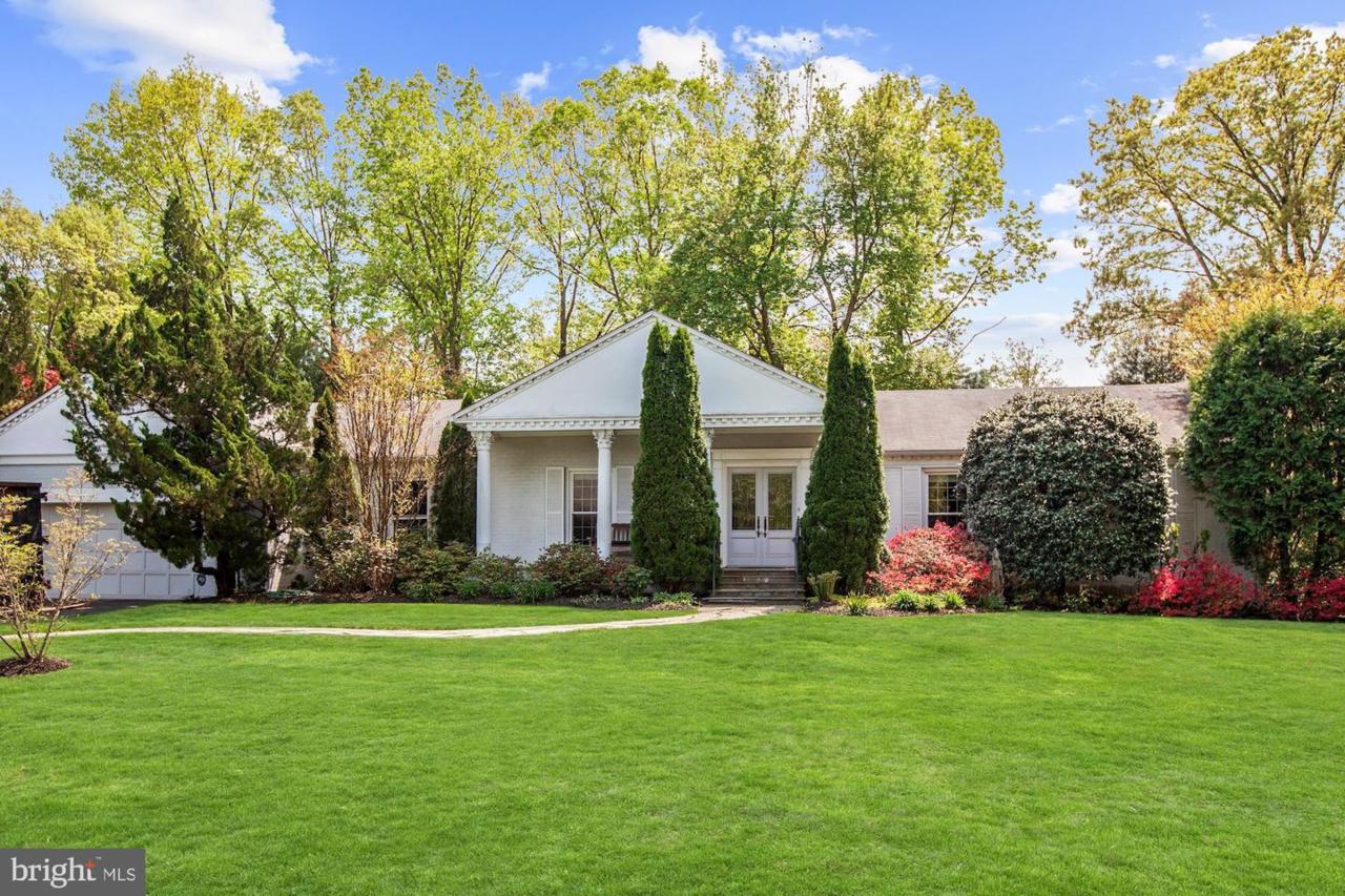 9800 Woodford Road - Photo 1