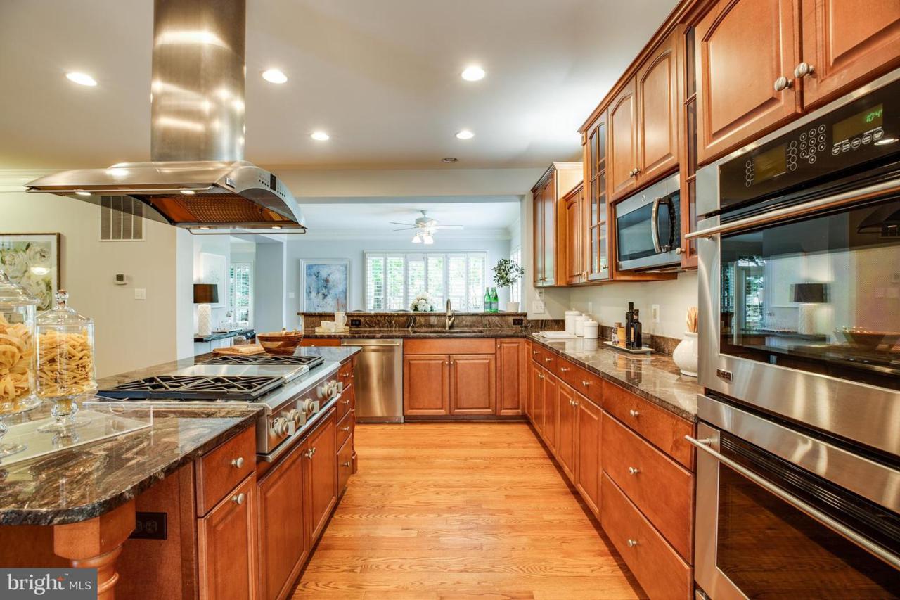 7577 Venture Drive - Photo 1