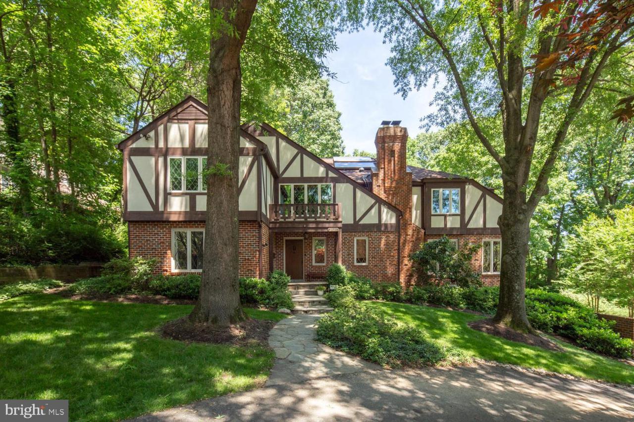 2821 Quebec Street - Photo 1