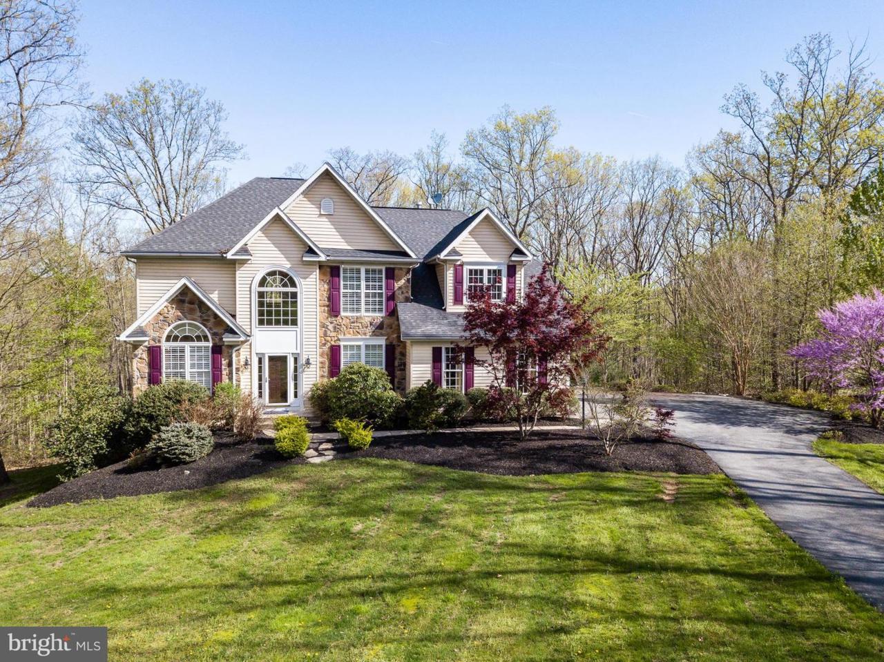 4 Copewood Court - Photo 1