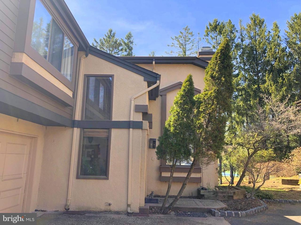 104 Sayre Drive - Photo 1