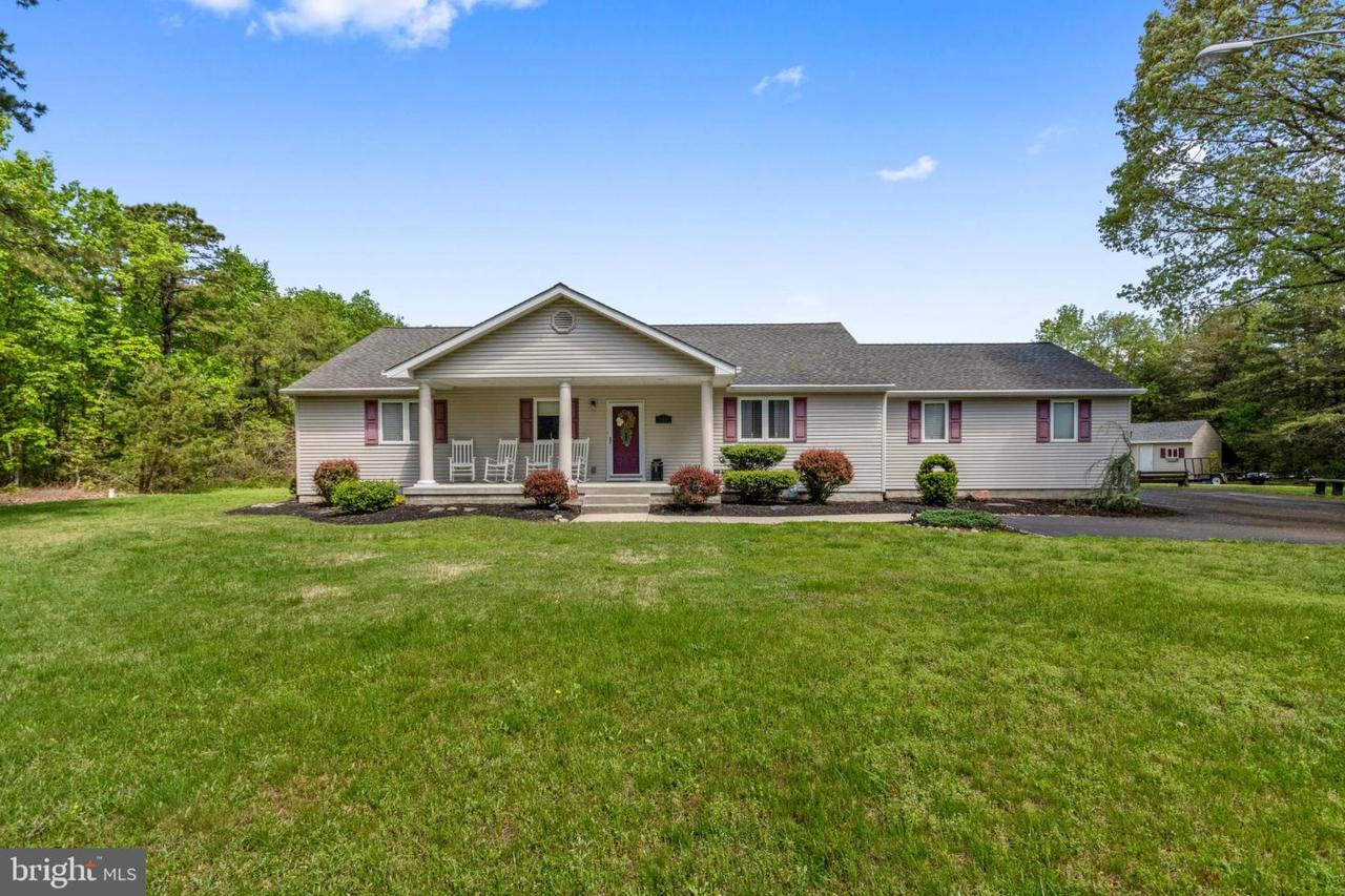 160 Earnest Garton Road - Photo 1