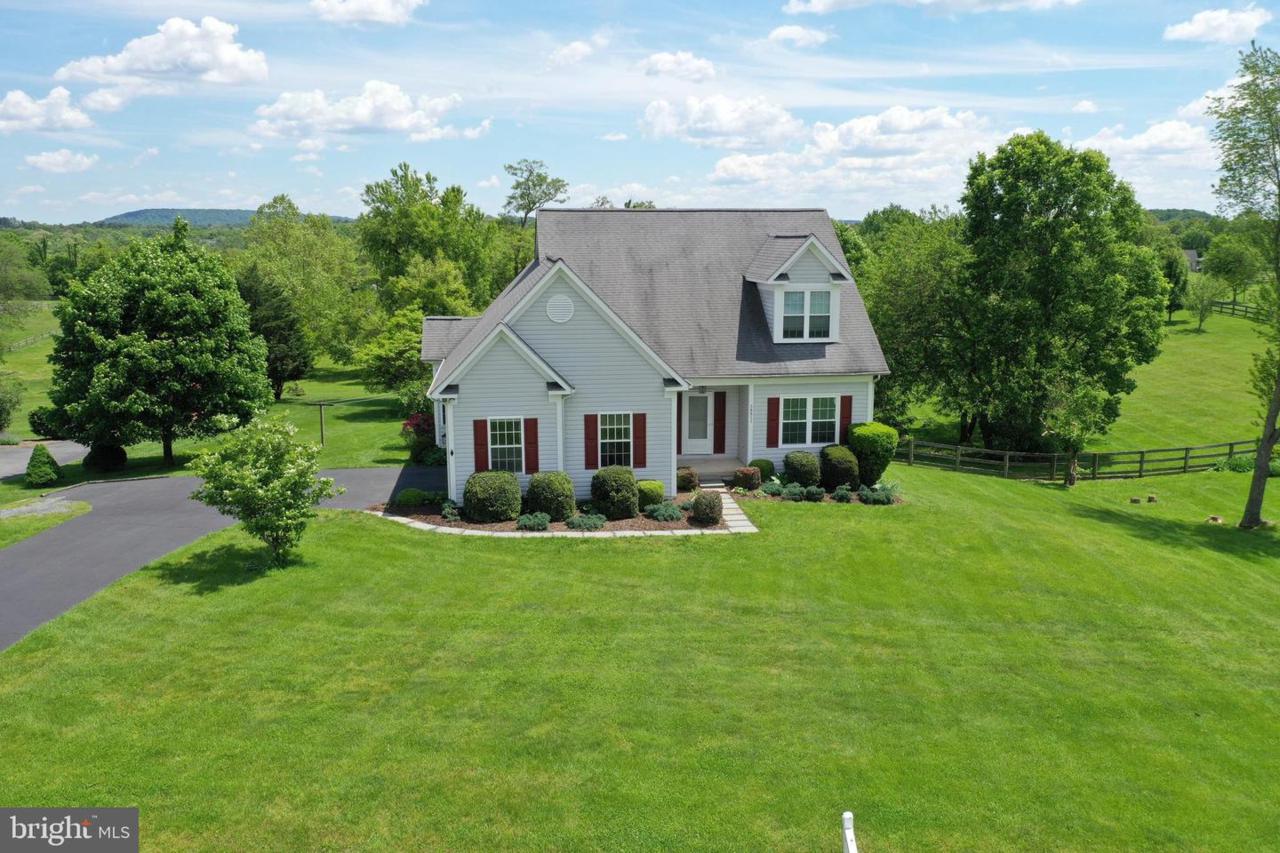 39911 Canterfield Court - Photo 1