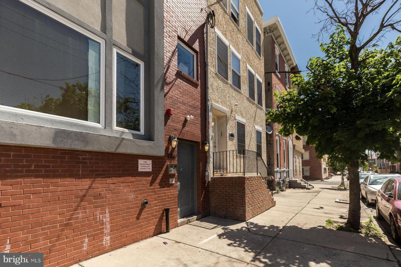 1707 Master Street - Photo 1