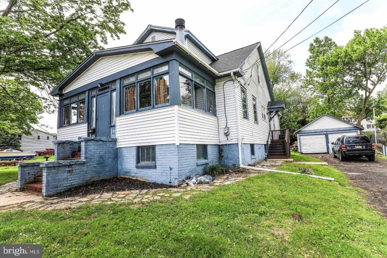 1644 Desire Avenue - Photo 1