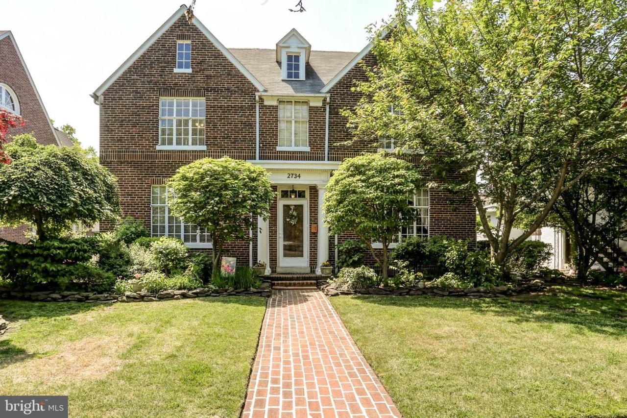 2734 2ND Street - Photo 1