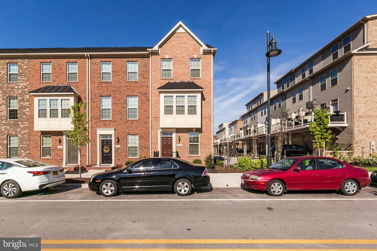 1008 Rutland Avenue - Photo 1
