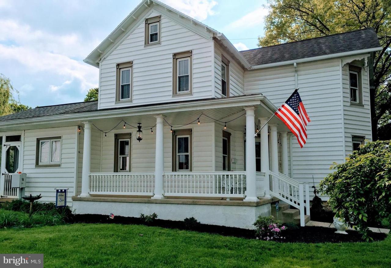 210 Main Street - Photo 1