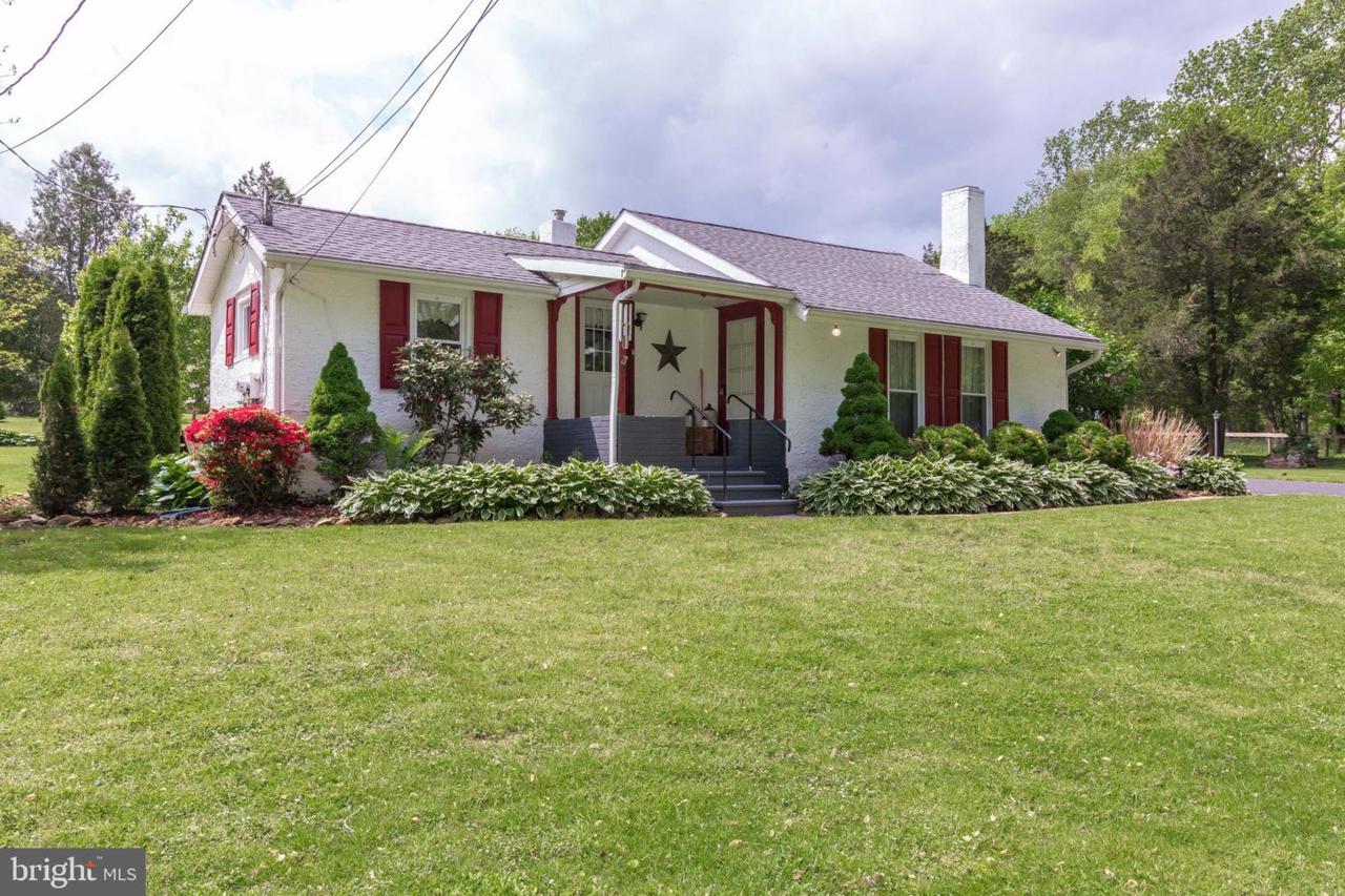 217 Pratts Dam Road - Photo 1
