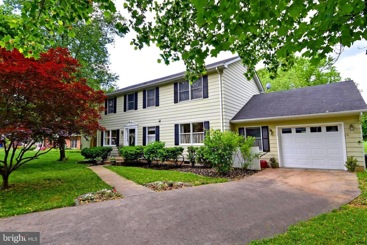 421 Dodd Drive - Photo 1
