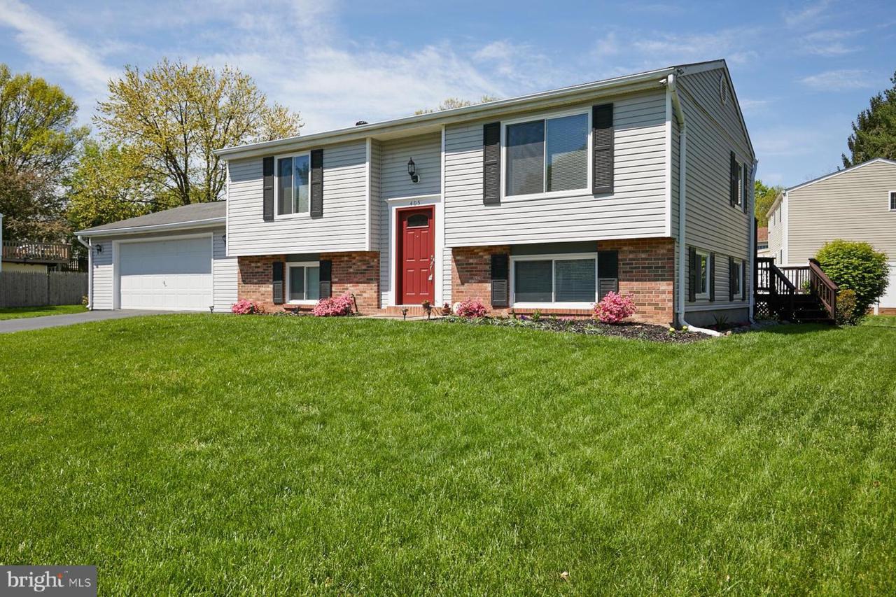 405 Cherry Lane - Photo 1
