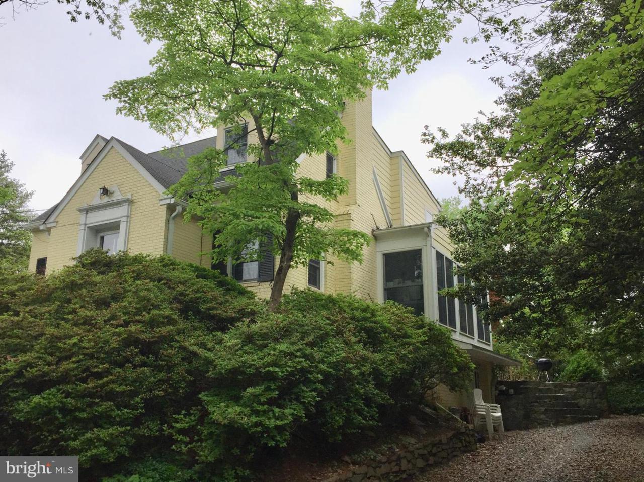 4441 Verplanck Place - Photo 1