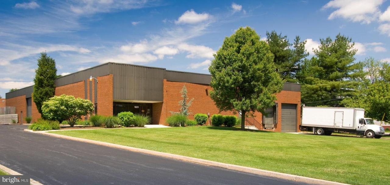 1821 William Penn Way - Photo 1