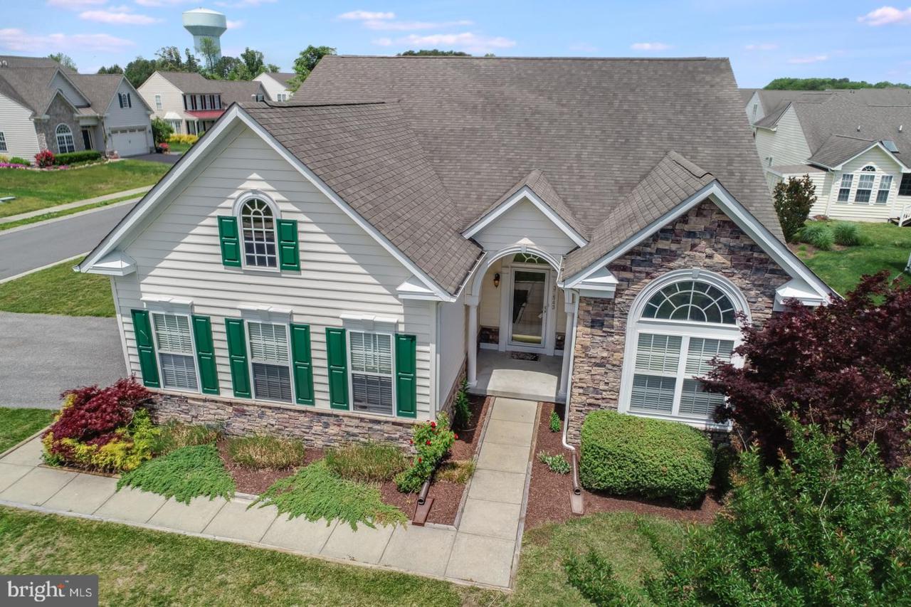 37543 Oliver Drive - Photo 1