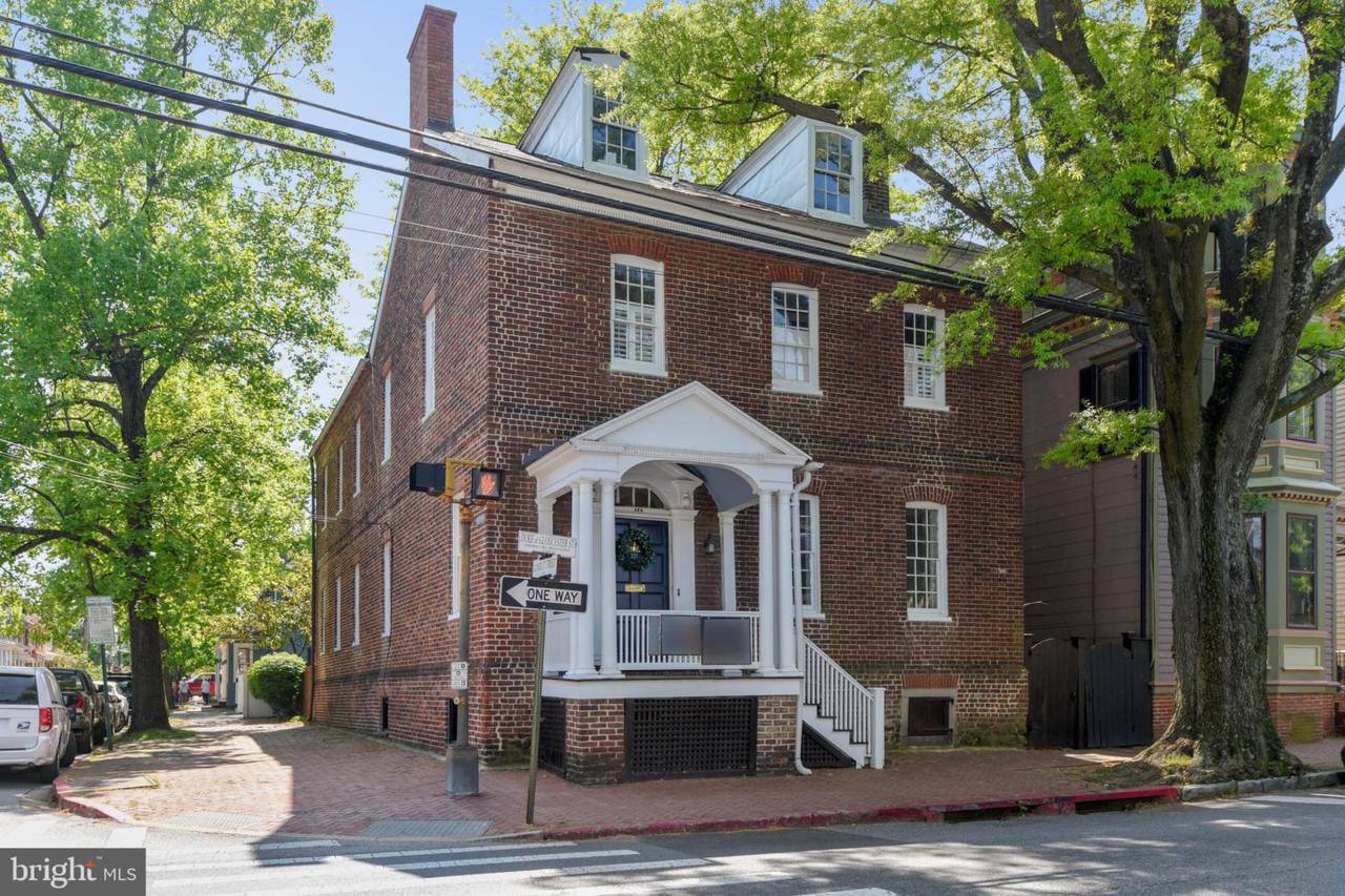 179 Duke Of Gloucester Street - Photo 1