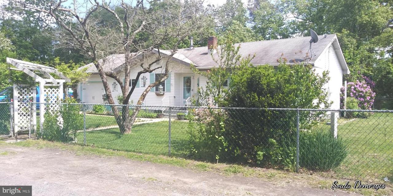 330 Sunflower Drive - Photo 1