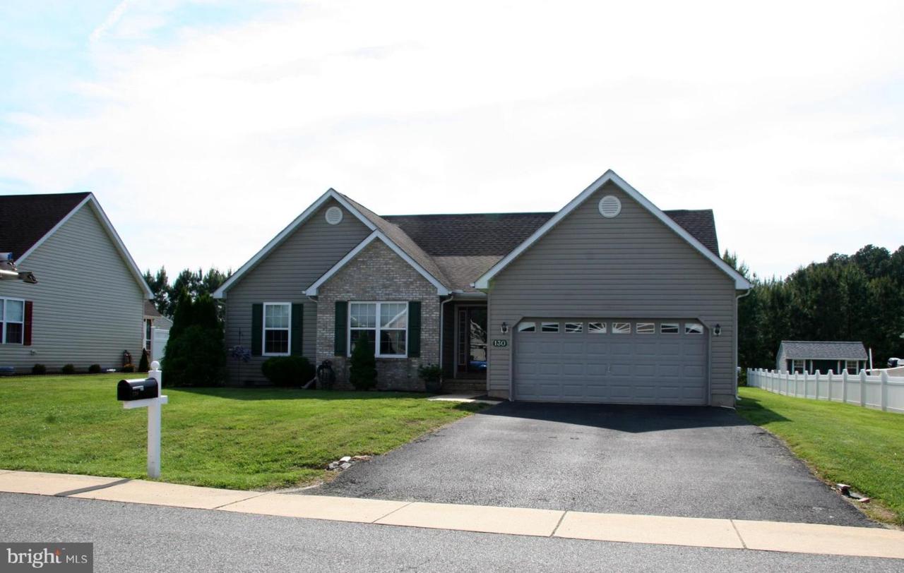 130 Cedarwood Drive - Photo 1