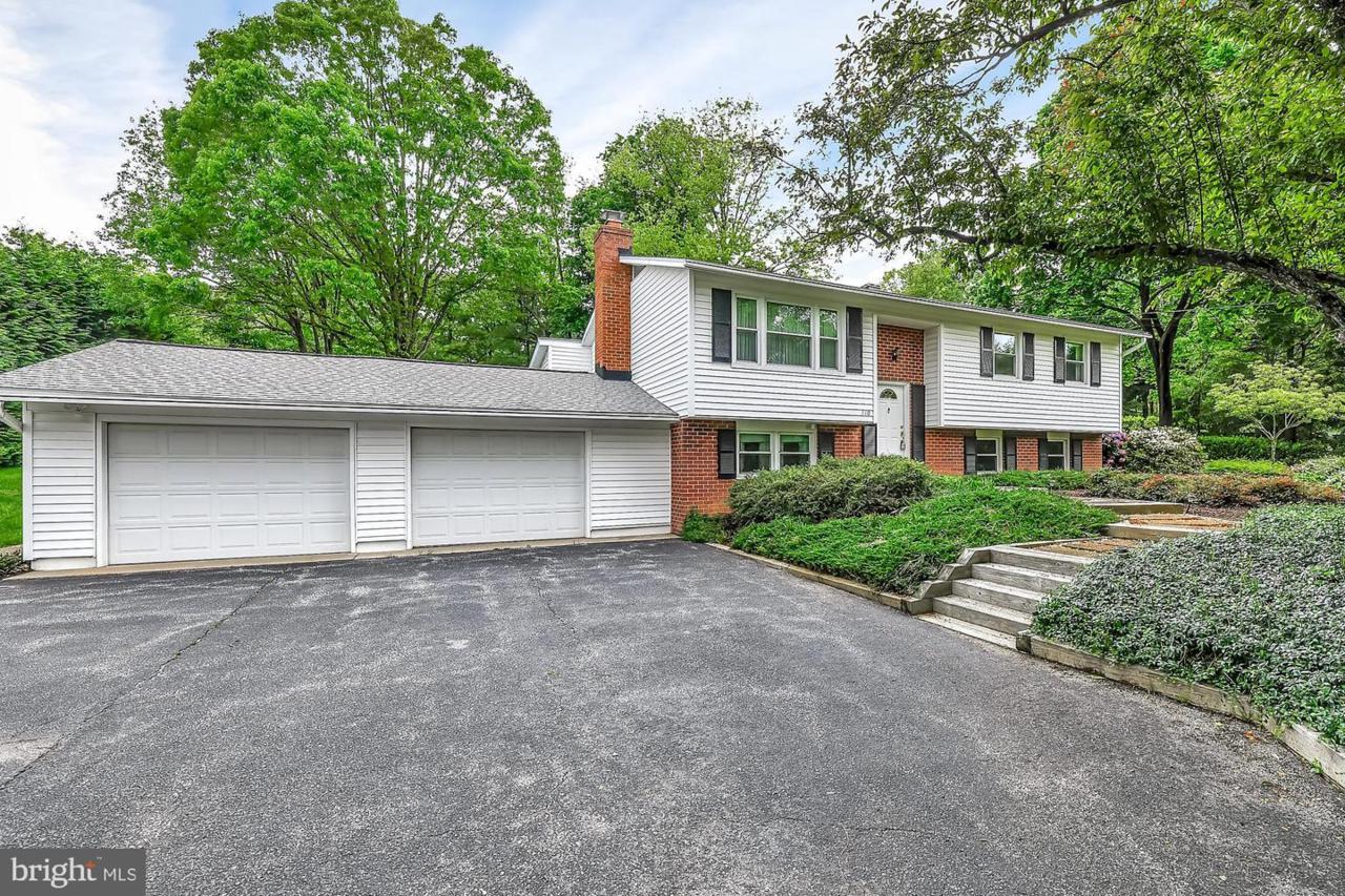 110 Sunnyking Drive - Photo 1