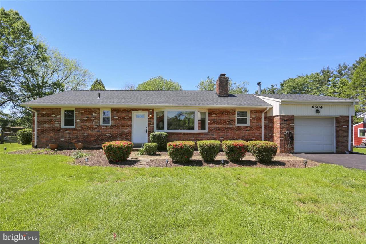 6504 Olney Laytonsville Road - Photo 1