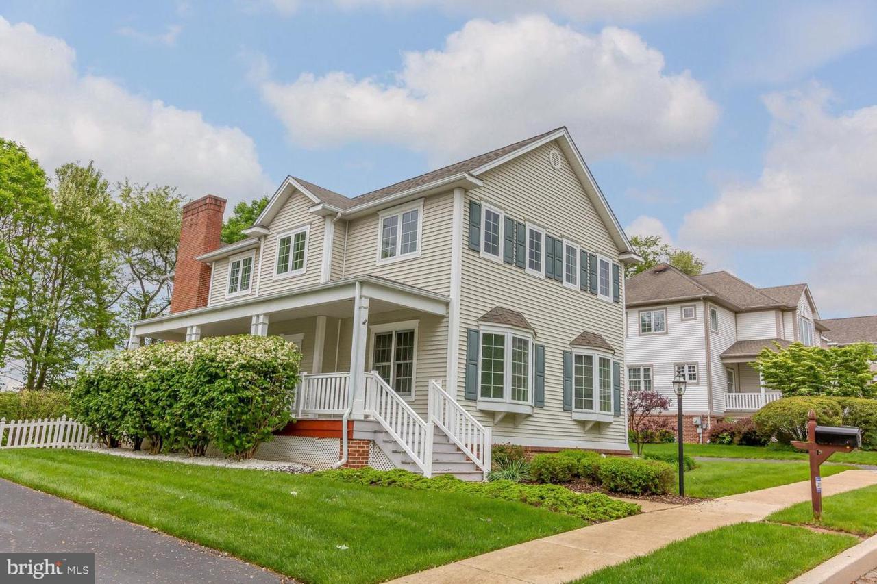 520 Ferncastle Drive - Photo 1