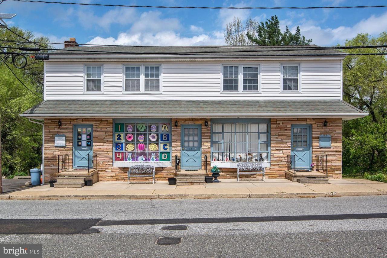 121 Budd Boulevard - Photo 1