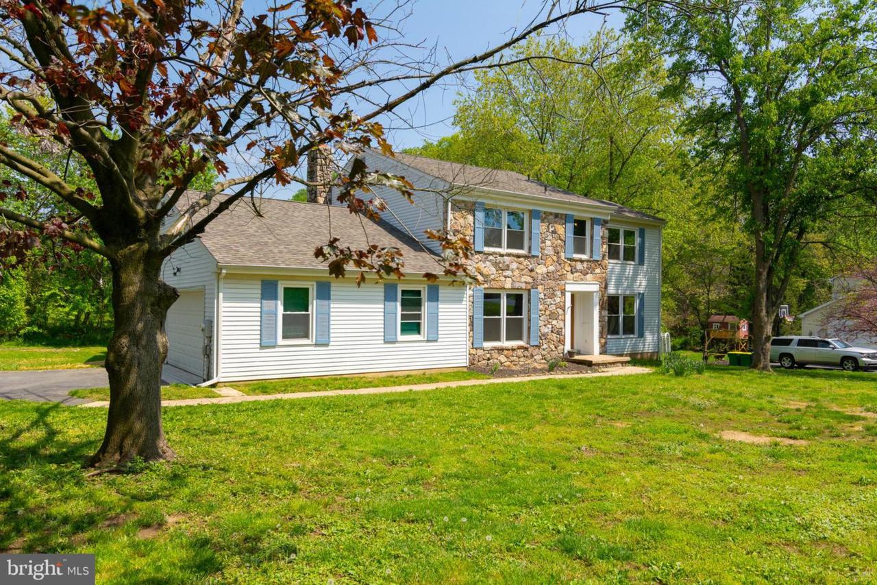 5 Pierson Drive - Photo 1