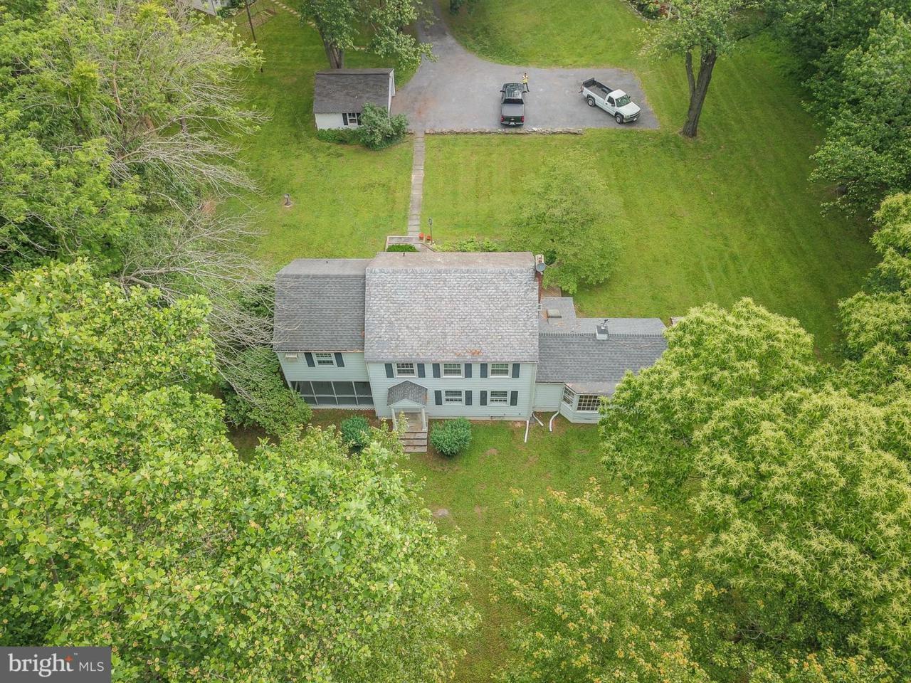 16323 Matthews Road - Photo 1
