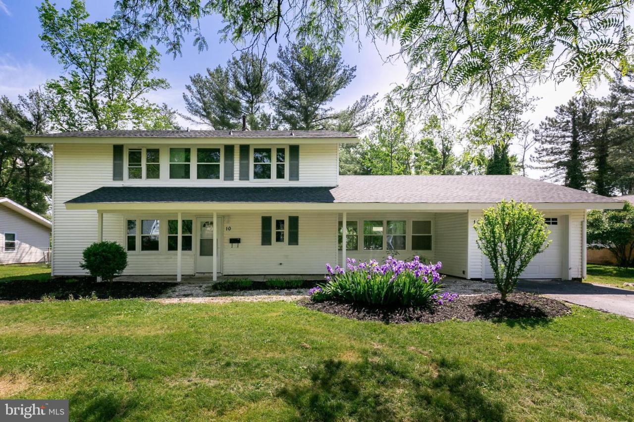 10 Gaffney Lane - Photo 1