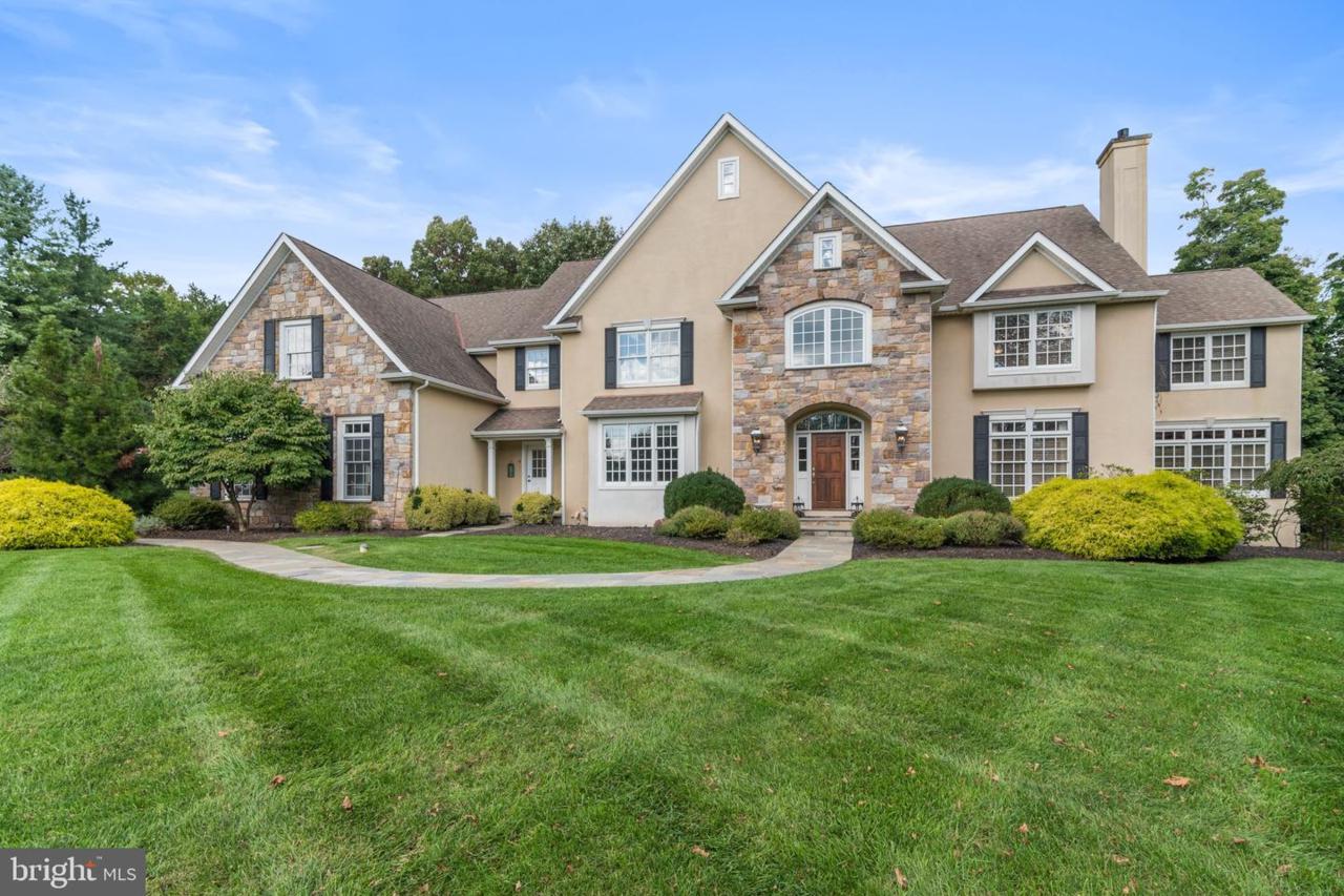 10 Devonshires Court - Photo 1