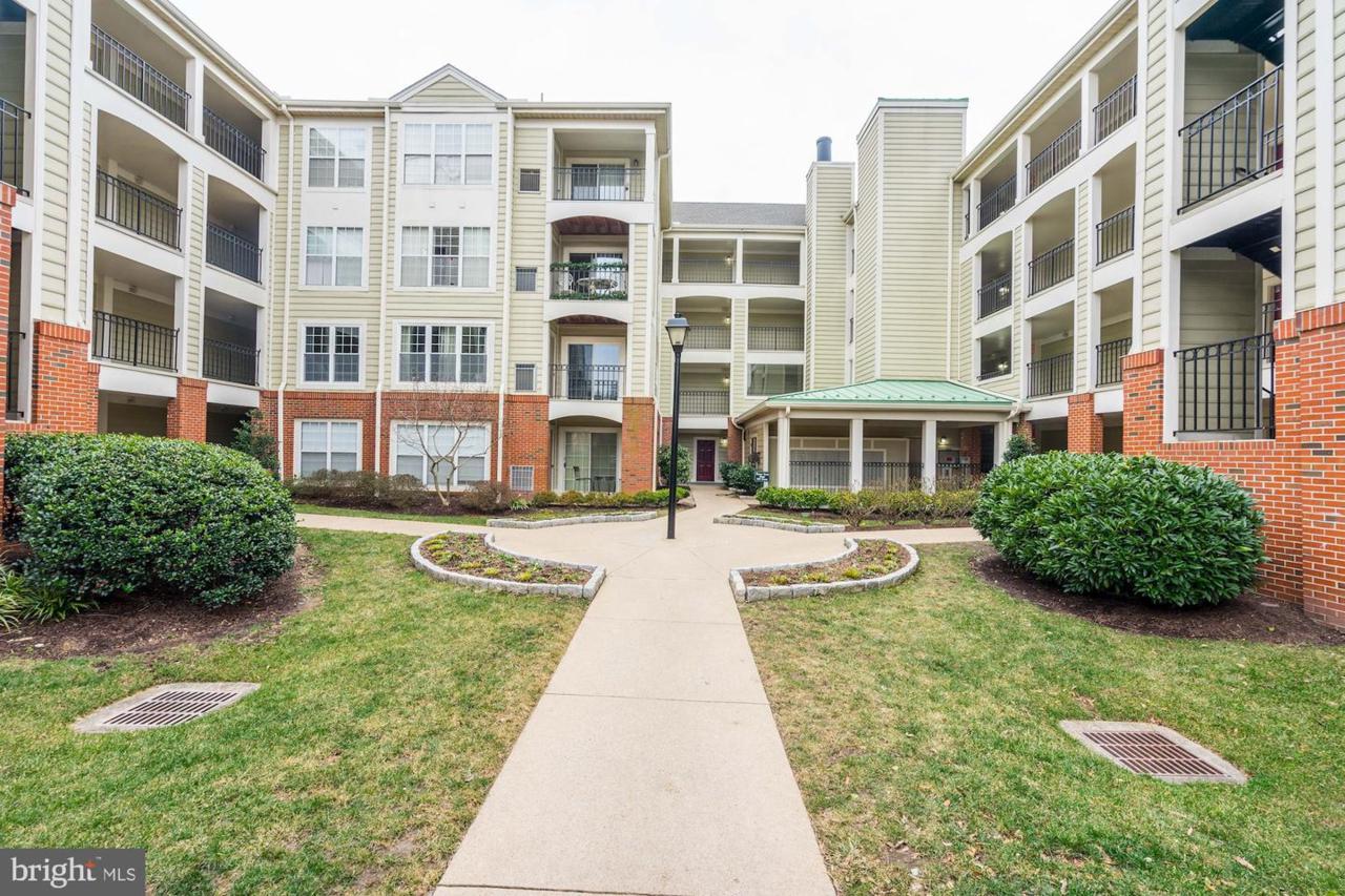 1100 Quaker Hill Drive - Photo 1