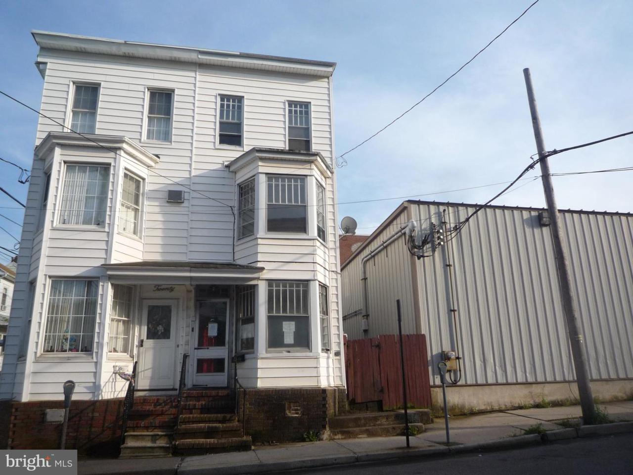 18 Lloyd Street - Photo 1