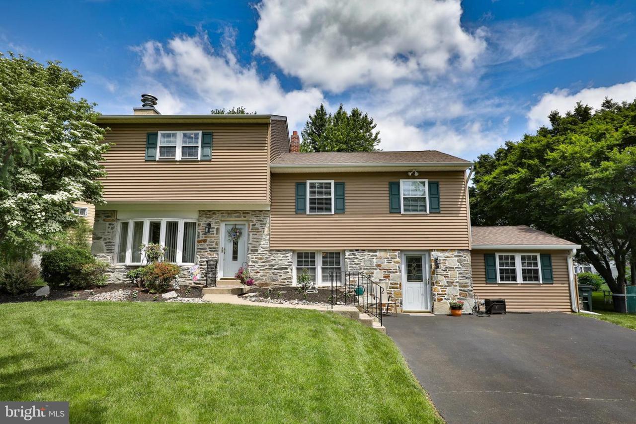 469 Wendy Road - Photo 1