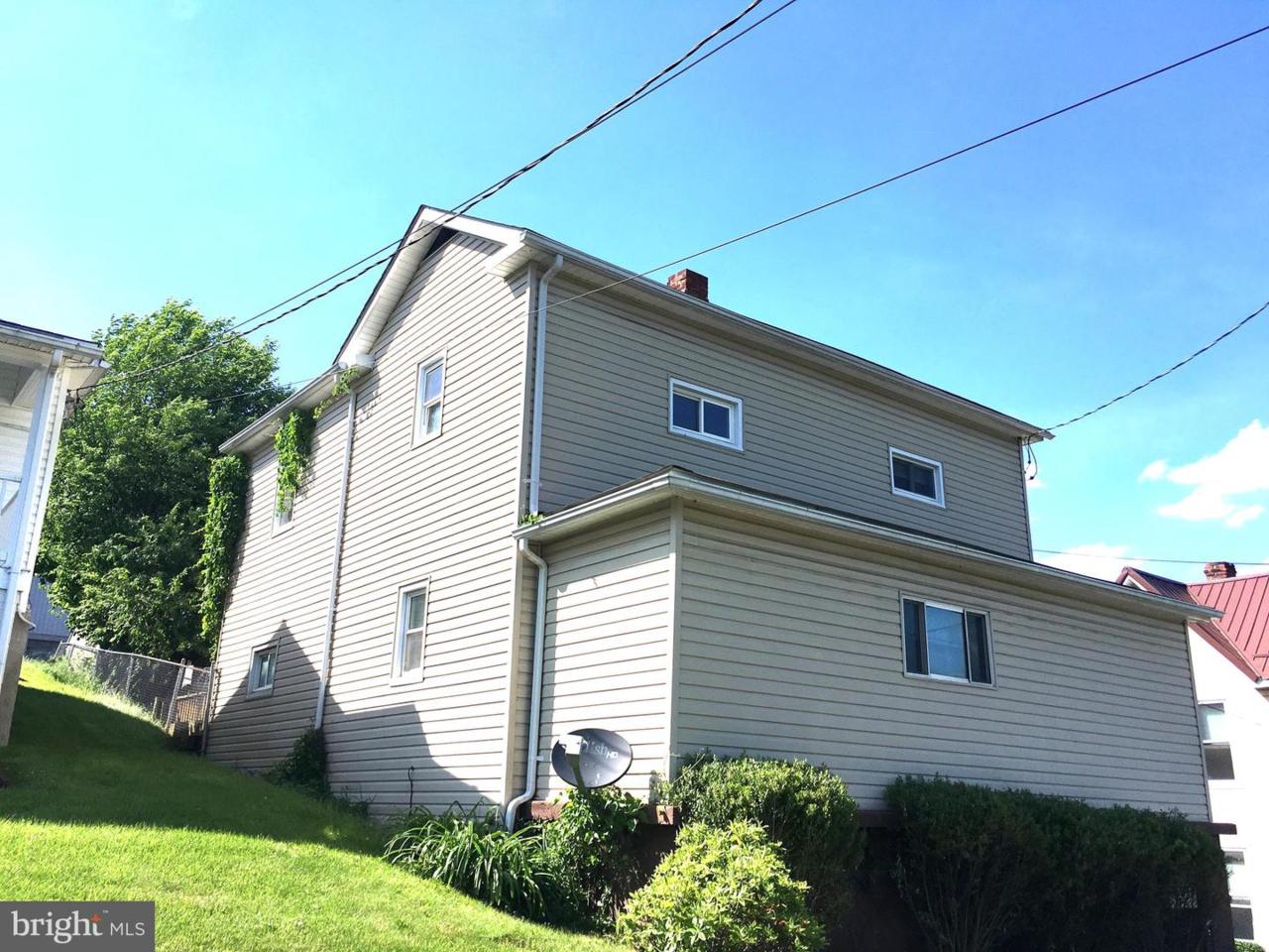 219 Spruce Street - Photo 1