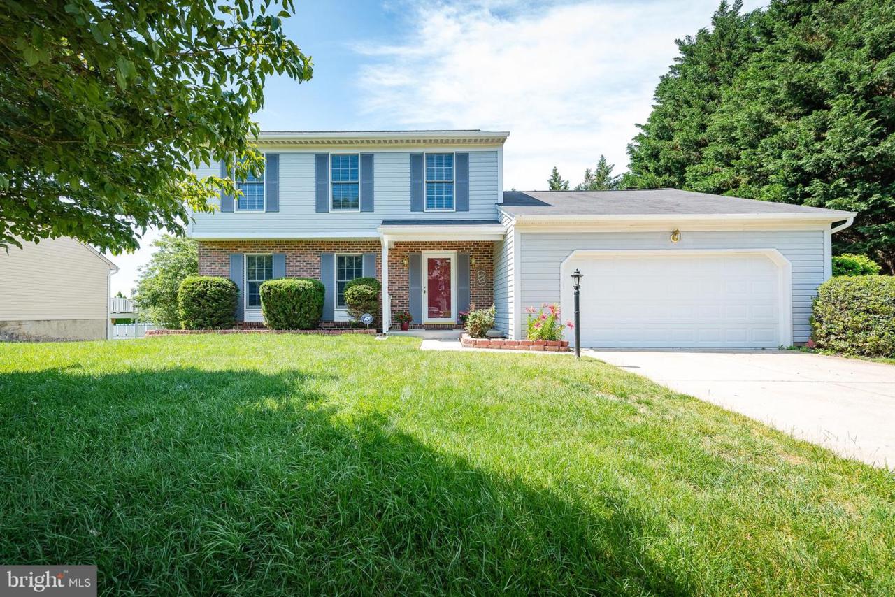 10279 Globe Drive - Photo 1