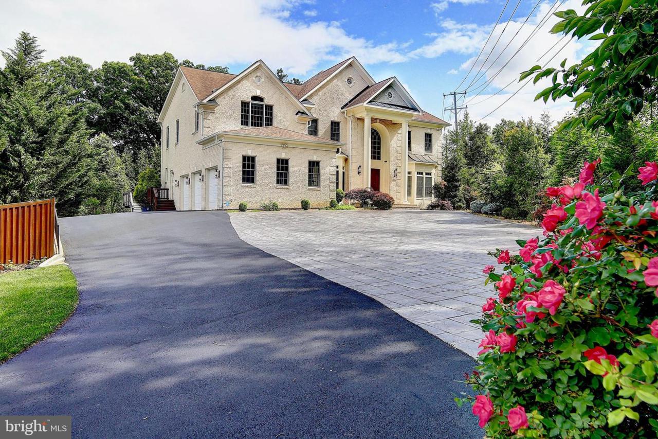 4362 Knob Hill Court - Photo 1