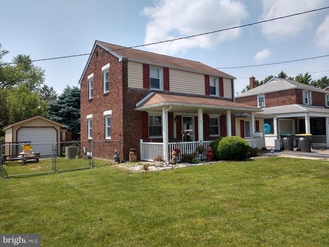203 Grant Avenue - Photo 1