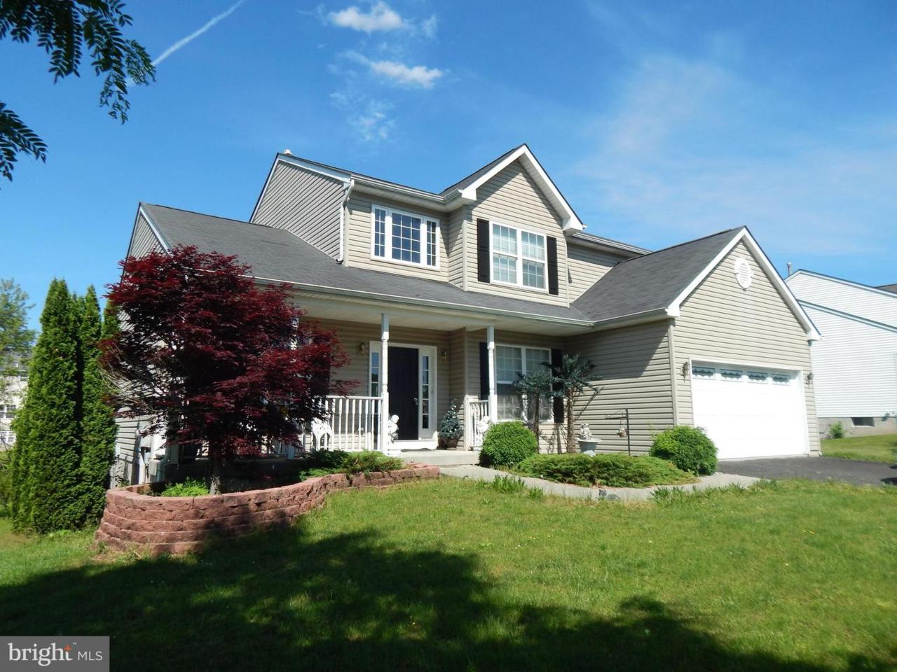 312 Hawthorne Avenue - Photo 1