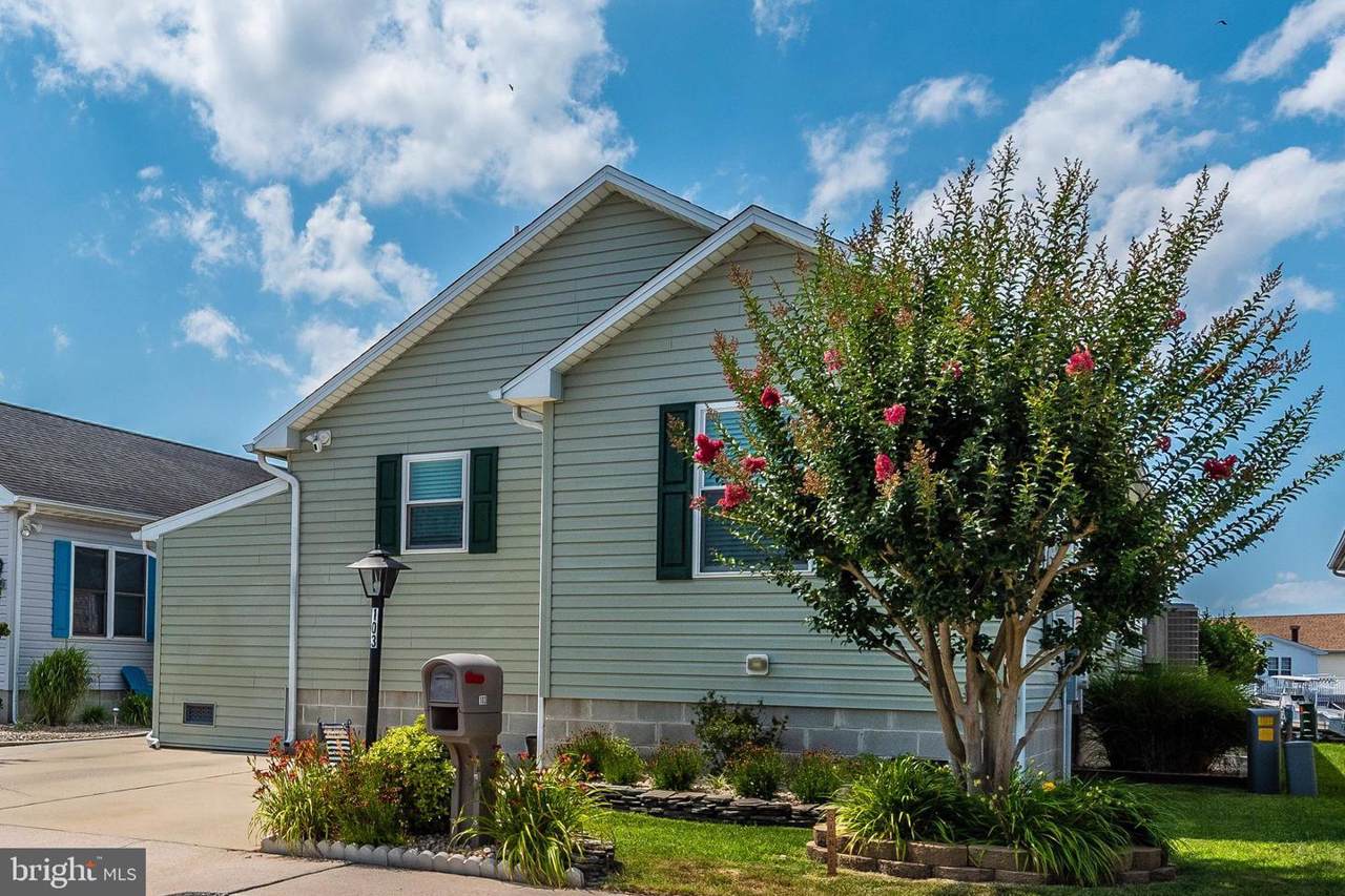 103 Sea Lane - Photo 1
