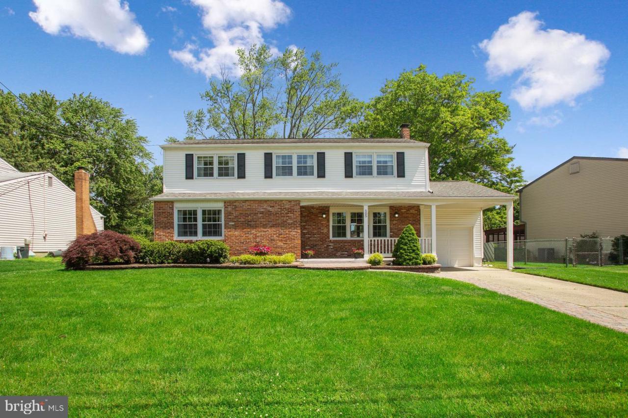 505 Valley Run Drive - Photo 1