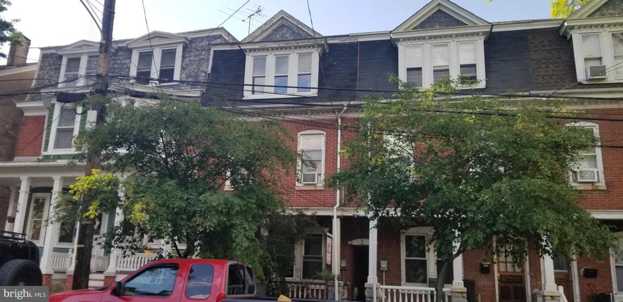 237 Washington Avenue - Photo 1