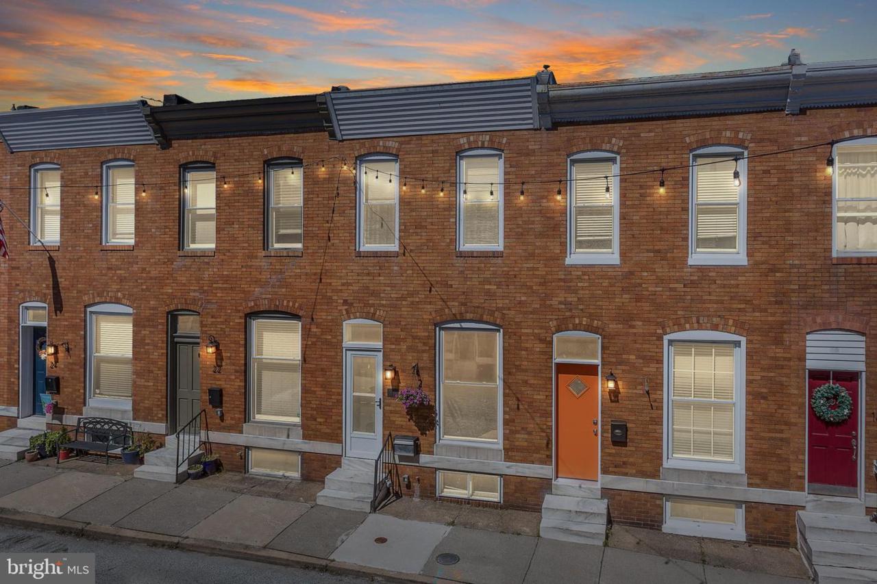 20 Decker Avenue - Photo 1
