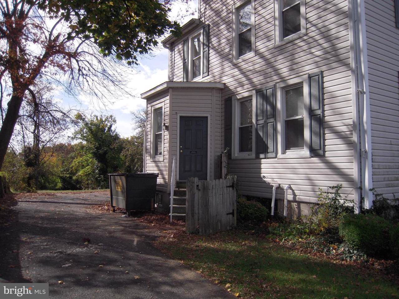 4215 Bayonne Avenue - Photo 1