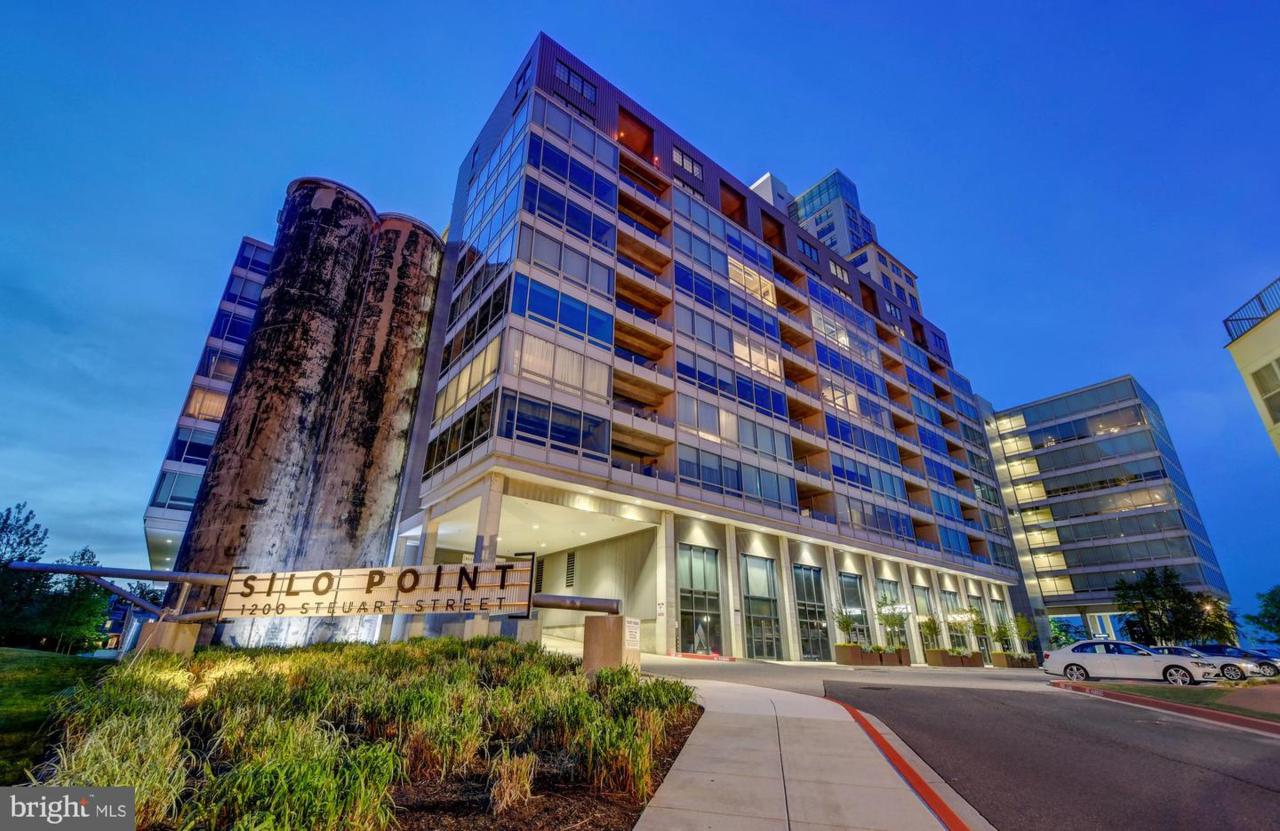1200 Steuart Street - Photo 1
