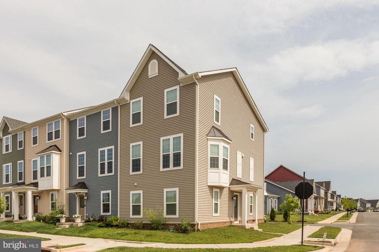 5535 Hale Street - Photo 1