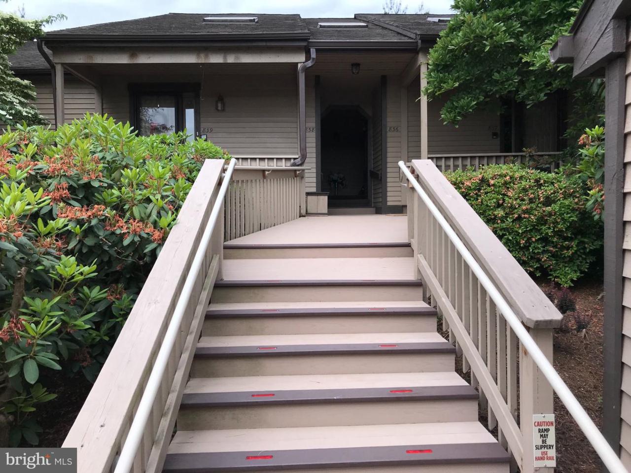 838 Jefferson Way - Photo 1