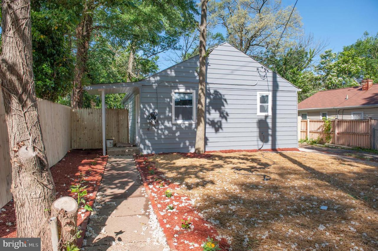 612 Fernleaf Avenue - Photo 1