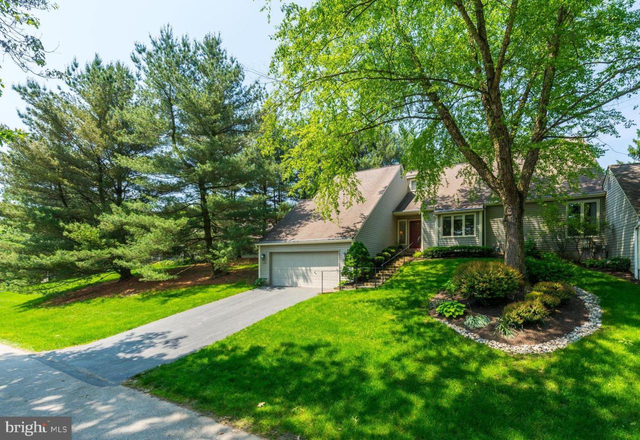 1132 Mews Lane - Photo 1