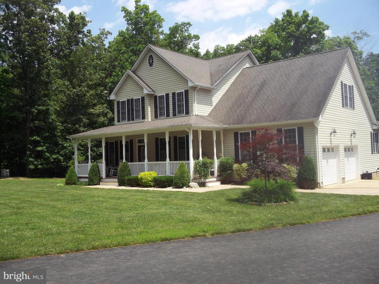 318 Thomas Drive - Photo 1